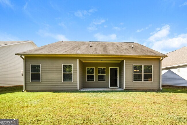 Building Photo - 108 Thomaston St
