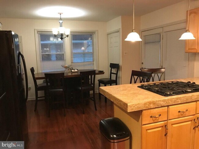 Building Photo - 136 Paoli Pike