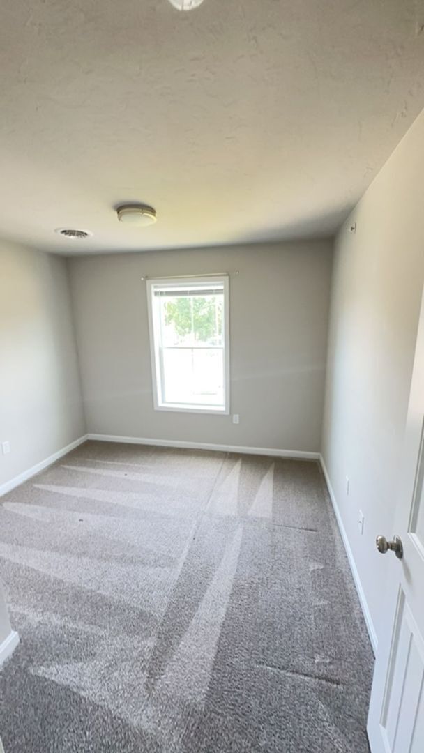 Building Photo - 3 Bedroom Townhouse in Carlisle PA.