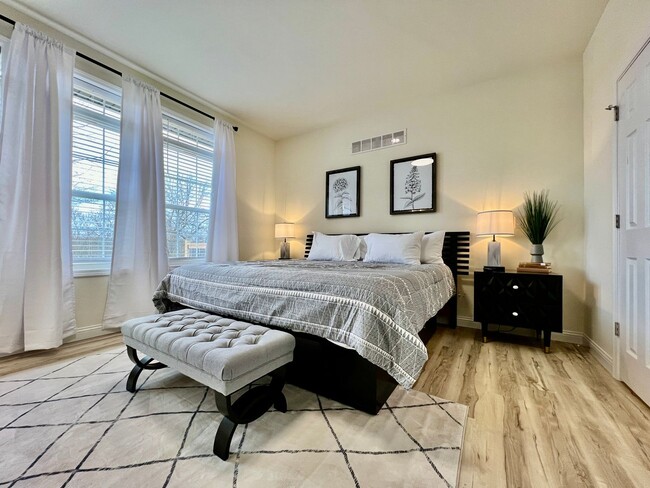 Building Photo - Beautiful NEW Ranch Home with a large deck...