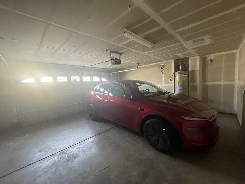 Building Photo - 4345 Briggs Ln