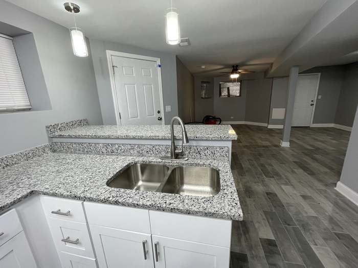 Building Photo - 1611 S Trumbull Ave