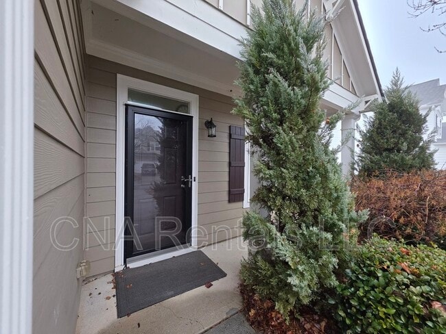 Building Photo - 140 Oakmont Dr