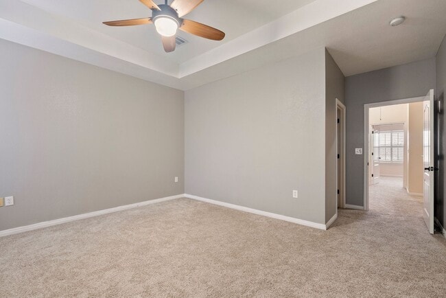 Building Photo - Executive Style in the Heart of Town Centre