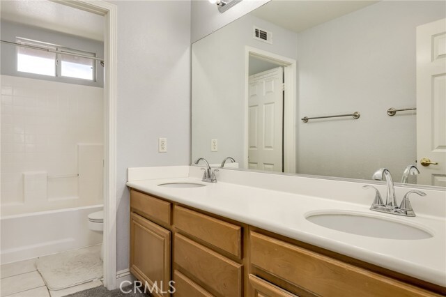 Building Photo - 35433 El Diamante Dr