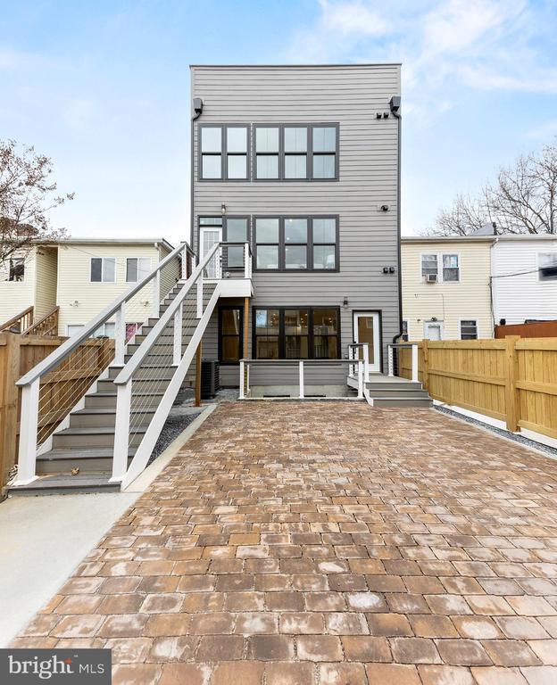 Building Photo - 5404 4th St NW