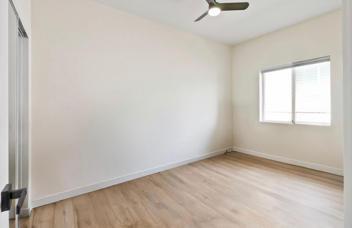 Building Photo - 1528 Wilford Ave