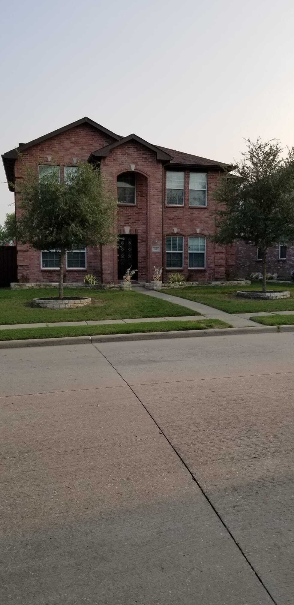 Building Photo - 1330 Rusk Dr