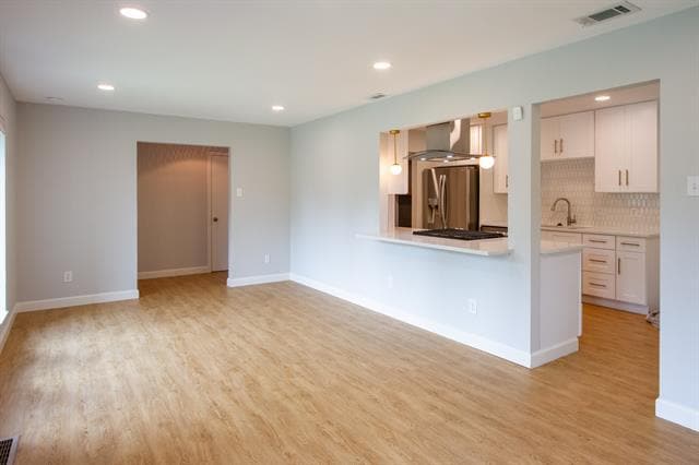 Building Photo - 1256 Golden Trophy Dr