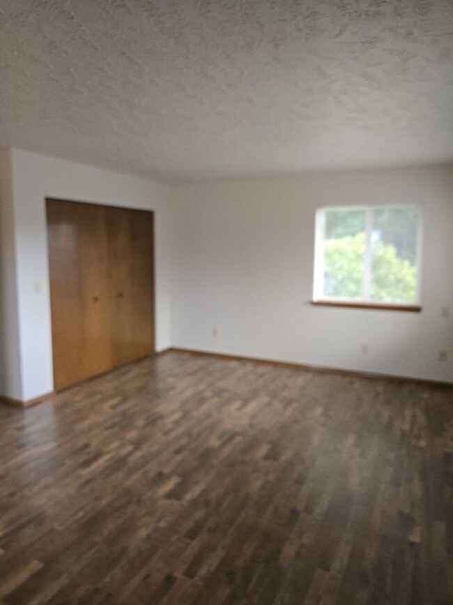 Building Photo - STATUS: UNAVAILABLE; RENTED-R327/$2095.00