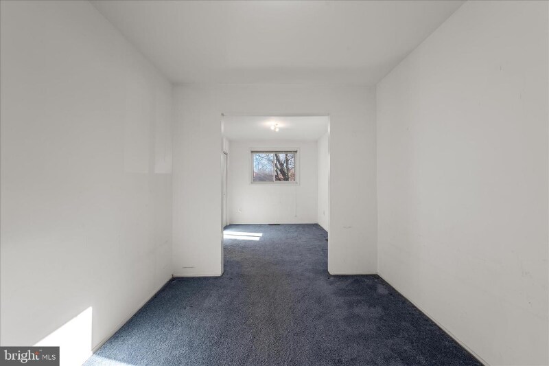 Building Photo - 13719 Knowles St