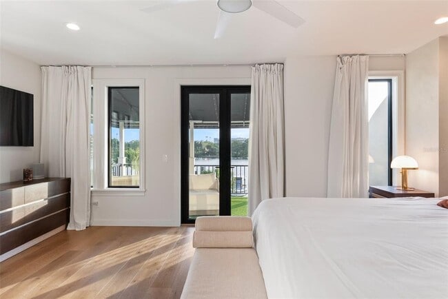 Building Photo - 1123 Abbeys Way