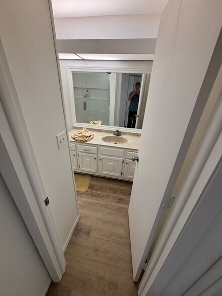 Building Photo - 11866 Quail Run Dr