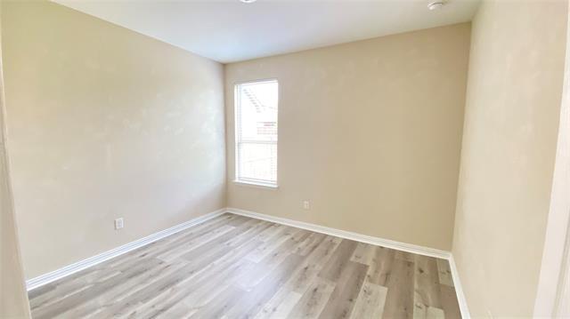 Building Photo - 6224 Heron Dr
