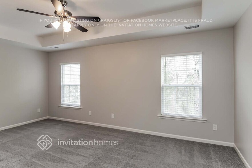 Building Photo - 5032 Abercromby St