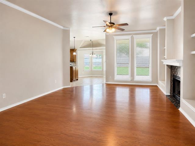 Building Photo - 1806 Sand Stone