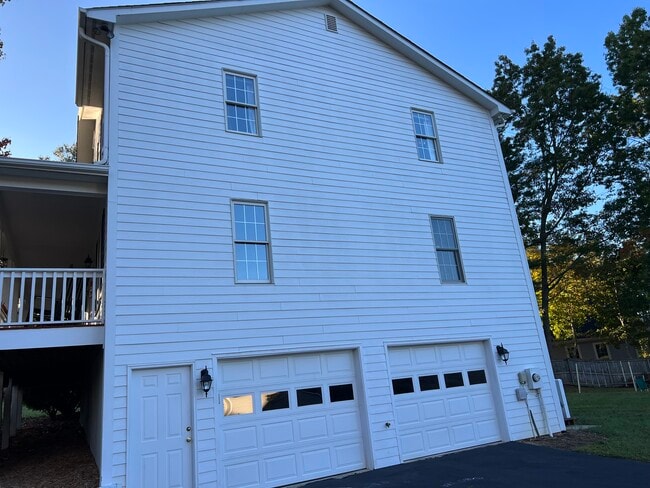 Building Photo - 14 Carter Crest Ln