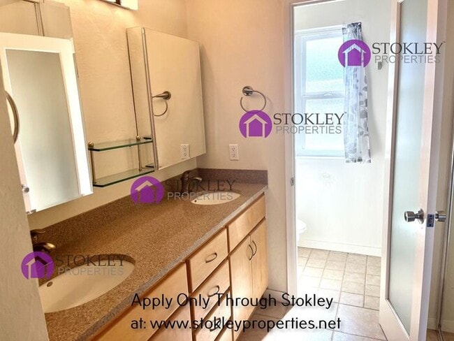 Building Photo - 1412 Kinross Ct