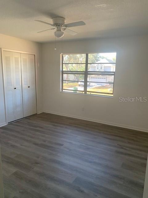 Building Photo - 886 Harbor Hill Dr