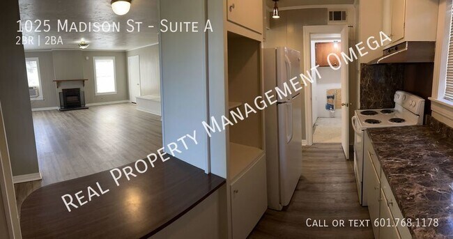 Building Photo - 2 Bedroom 1 1/2 Bath off Fortification Street