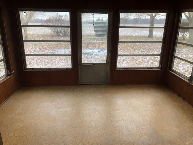 Building Photo - 7820 E Mt Hope Hwy