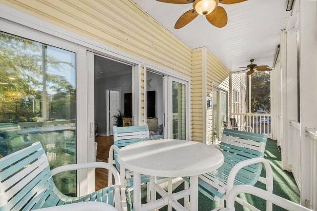 Building Photo - Spacious 3BR Condo in Gated Ocean Keyes