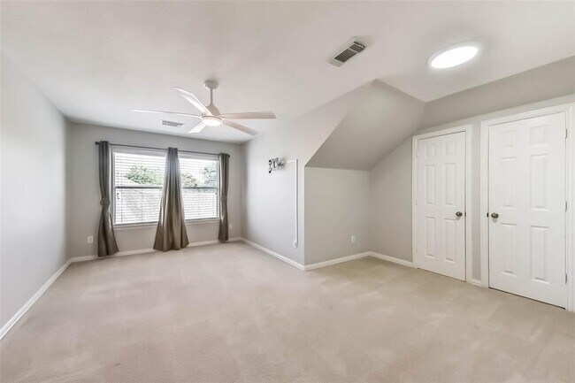 Building Photo - 2812 Chinaberry Park Ln