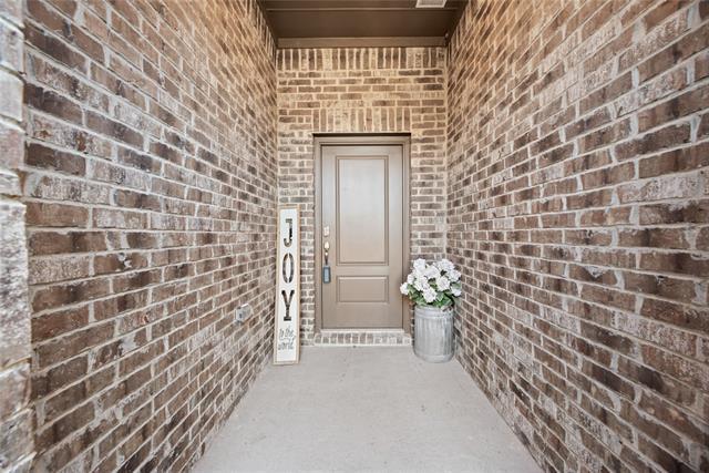 Building Photo - 8356 George Brown Dr