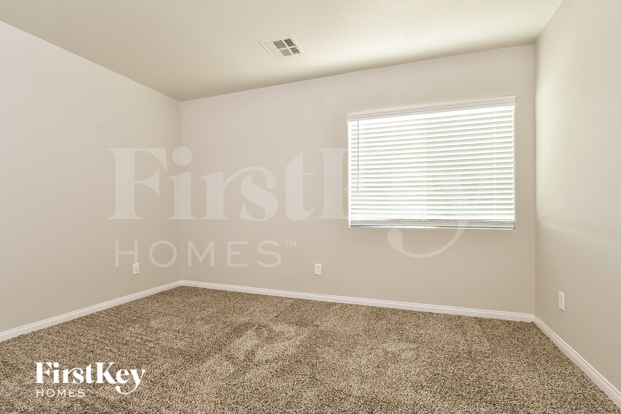 Building Photo - 5485 Ovando Way