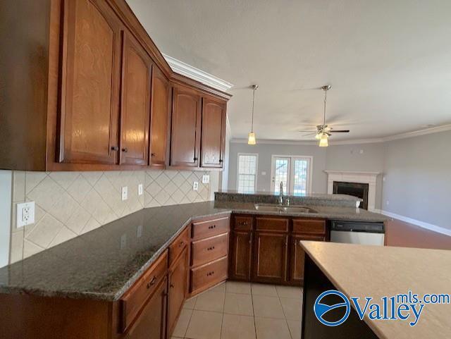 Building Photo - 5033 SE Valley Cove Dr