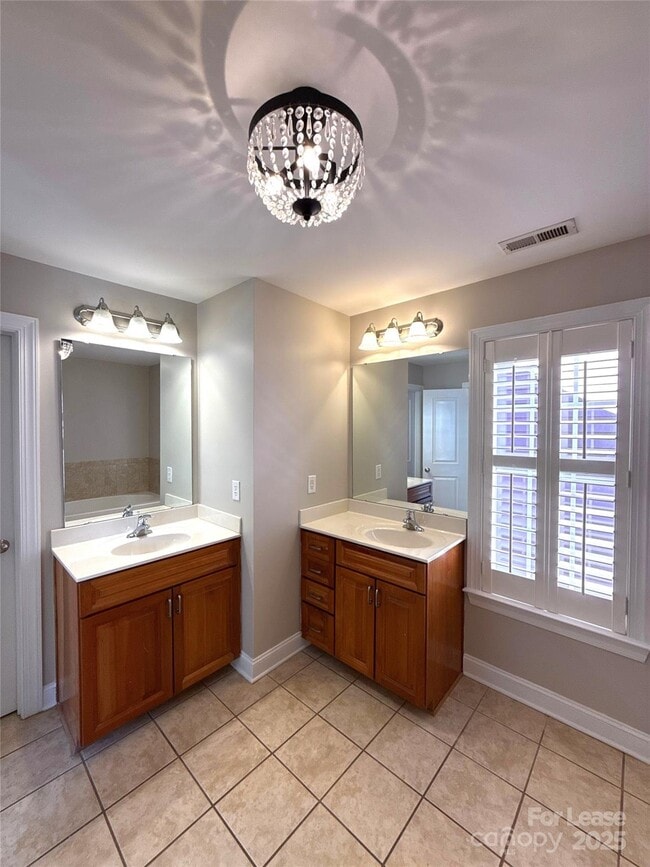 Building Photo - 1903 Lela Avenue