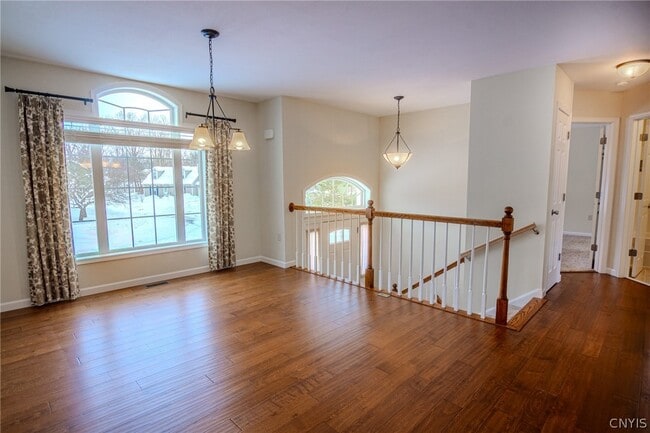 Building Photo - 3035 Claybourne Ln