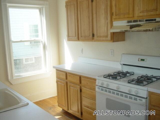 Building Photo - 33 Adamson St