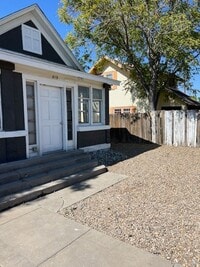 Building Photo - Can’t get any closer to Downtown Albuquerque, two bedroom one bath duplex