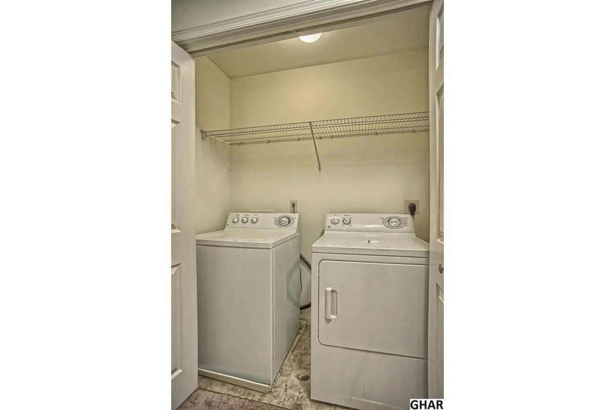 Building Photo - 479 Waterleaf Court