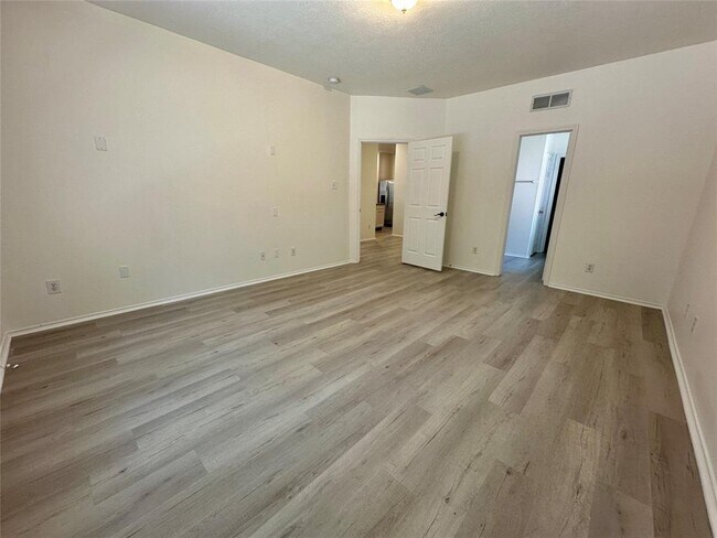 Building Photo - 951 Doire Dr