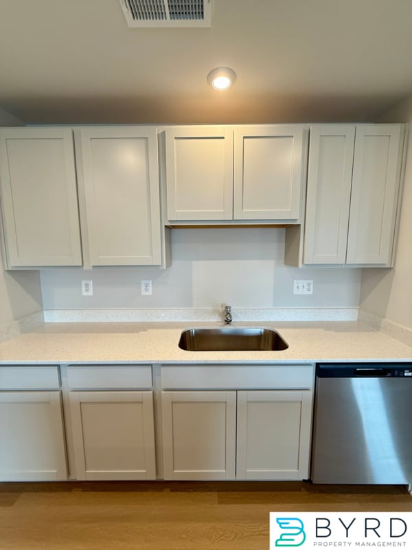 Building Photo - 308 Wilson Crk Dr