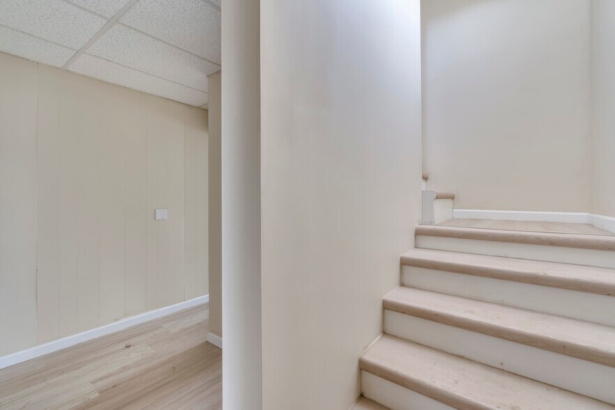 Building Photo - 739 Griffin St