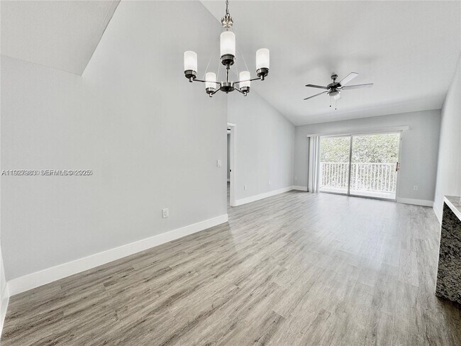 Building Photo - 677 SW 111th Ave