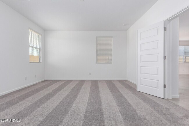 Building Photo - 4522 127th Dr
