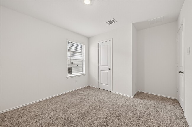 Building Photo - 31210 Carmelas Landing Dr
