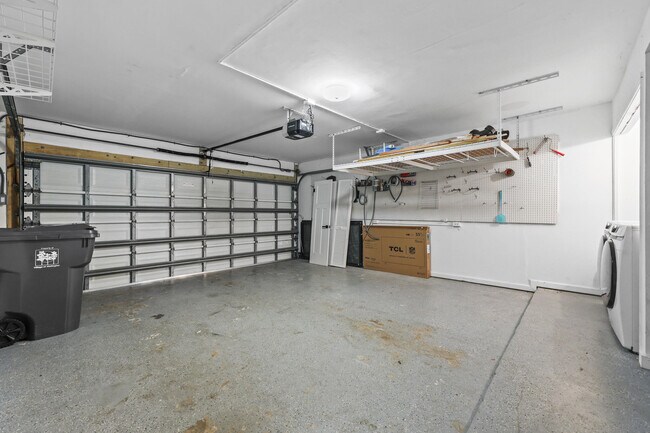 Building Photo - 13400 Bedford Mews Ct