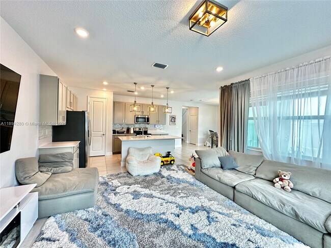 Building Photo - 1101 Azul Ct