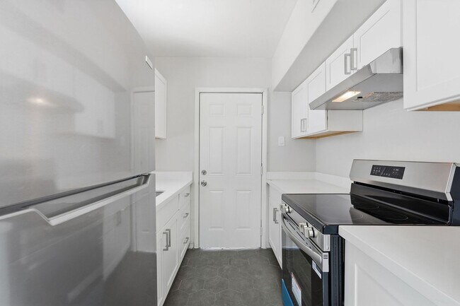 Building Photo - 1036 N 16th St