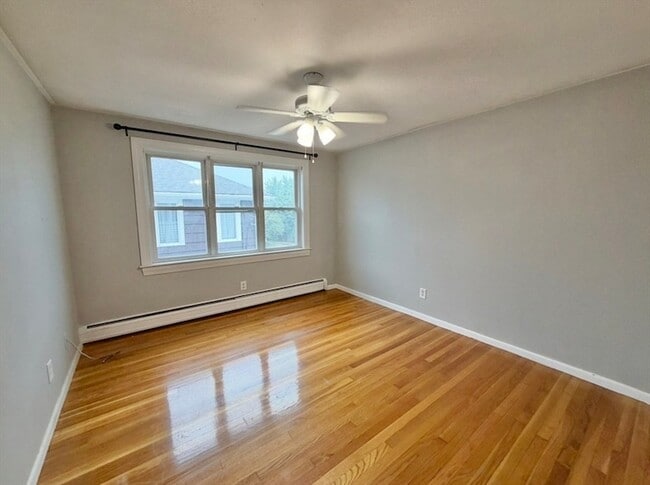 Building Photo - 82 Sparkill St