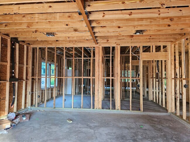 Building Photo - New Home