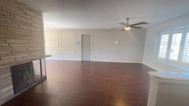 Building Photo - 2820 Northampton Pl