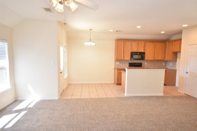 Building Photo - 8059 Villa De Norte St