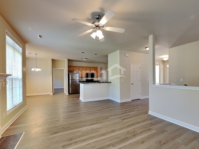 Building Photo - 1425 Stoner Rdg