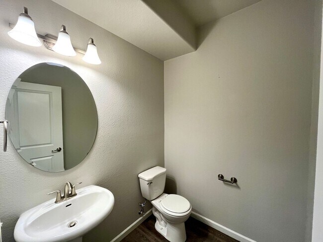 Building Photo - 2341 Stage Coach Dr